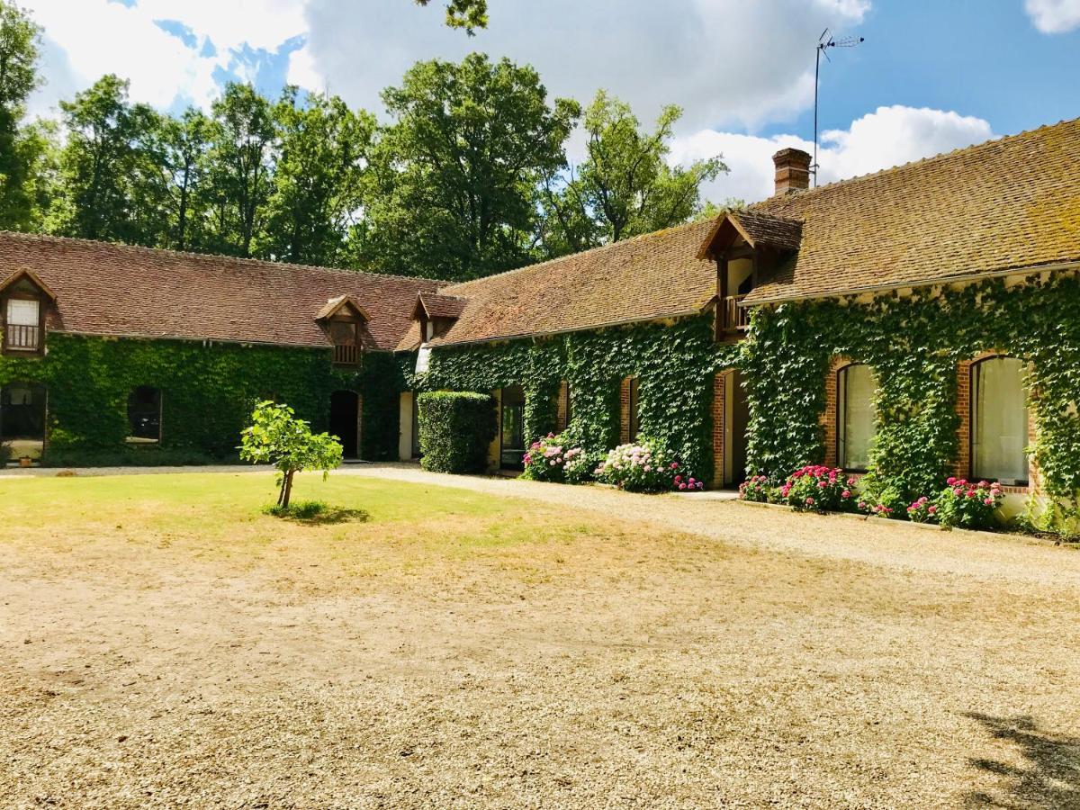 Bed and Breakfast Les Bruyeres La Charonnerie Exterior foto